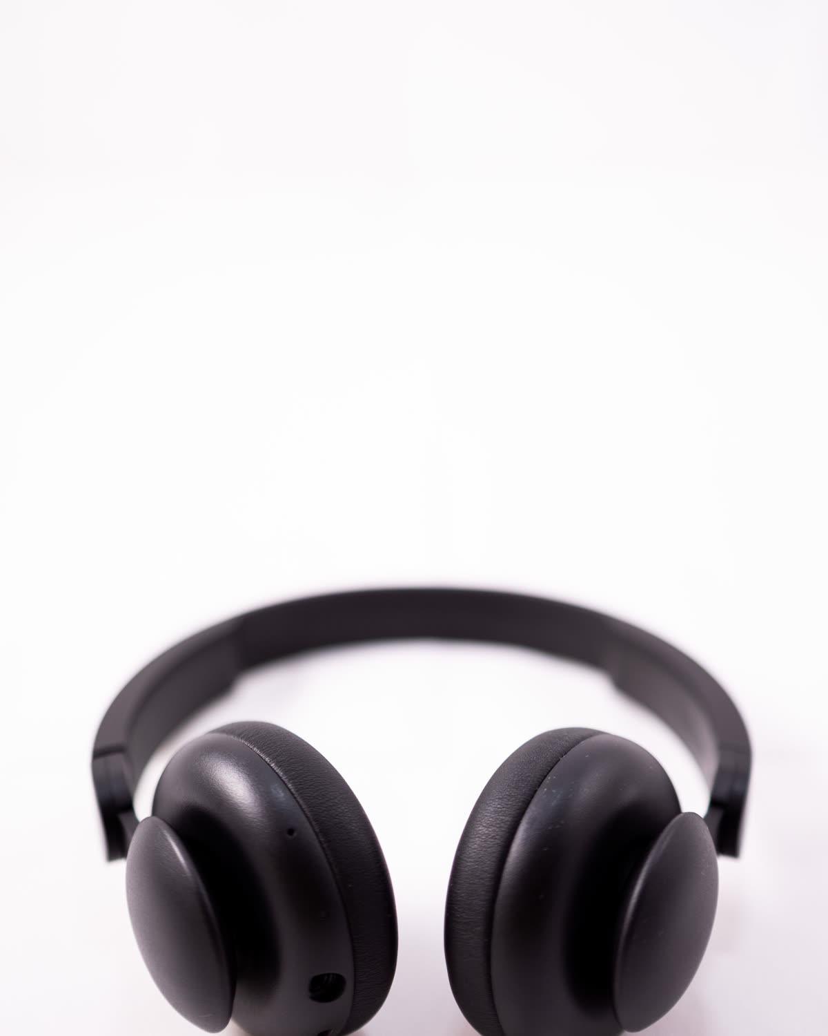 Headphone de referência em ouro rosé